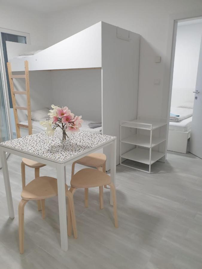 Betariel'Com Akh University 비엔나 외부 사진